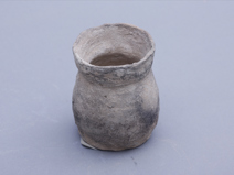 新石器时代夹砂灰陶罐