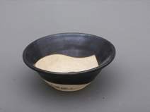 元代黑釉瓷碗