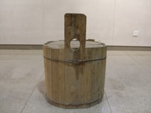 1936年10月红军会宁会师时红军用过的木水桶