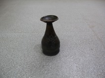 1936年10月红军会宁会师时红军卫生员钟生林用过的喇叭形酒壶