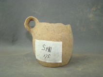 马厂类型单耳红陶杯