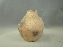 马厂类型刻划纹单耳红陶壶