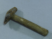 近代红军在靖远强渡虎豹口期间打铁伐木造船使用的小锤子